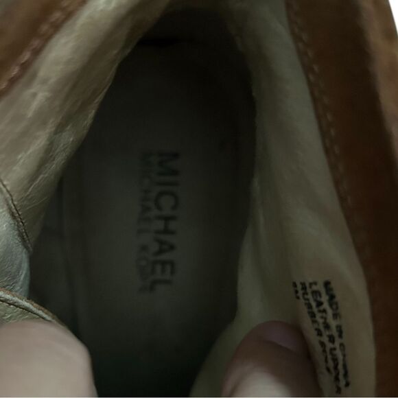 Michael Kors JADA Ankle Lace-Up Wedge Boot Size 8 - Picture 9 of 11